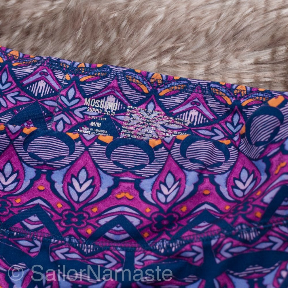 Mossimo Mid Rise Patterned Yoga Pants - Picture 3 of 5